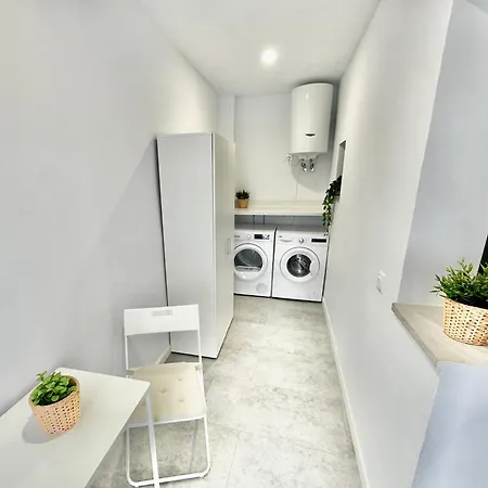 La Cueva Del Pardelo