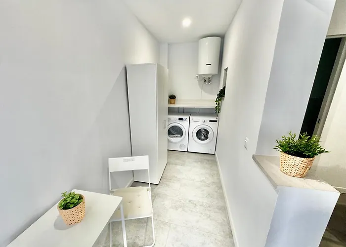 La Cueva Del Pardelo