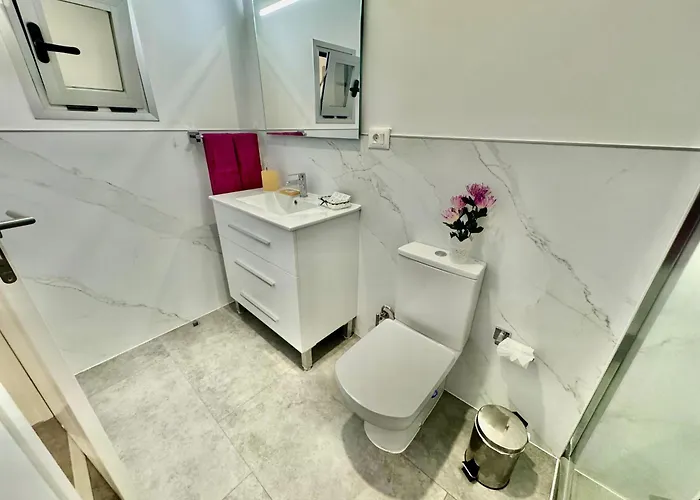 La Cueva Del Pardelo